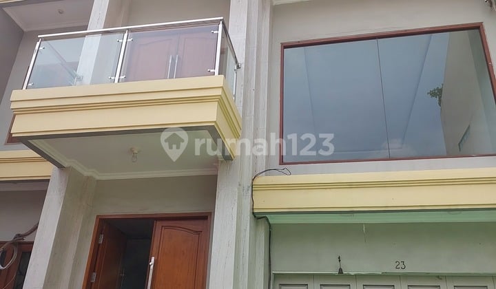 3-Storey Ruko House on Main Road Antapani