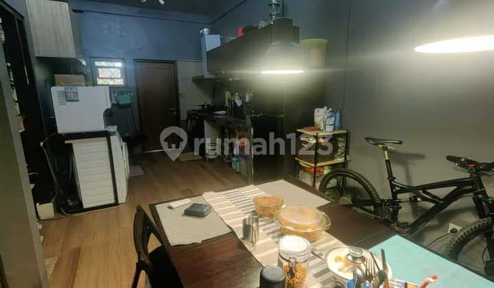 dijual rumah hook di mahagoni graha bintaro