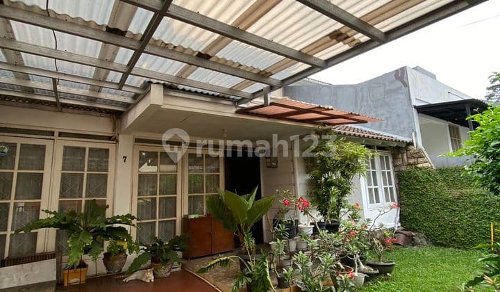 Rumah 2 Lantai Siap Huni Jalan Parkit Bintaro Sektor 2