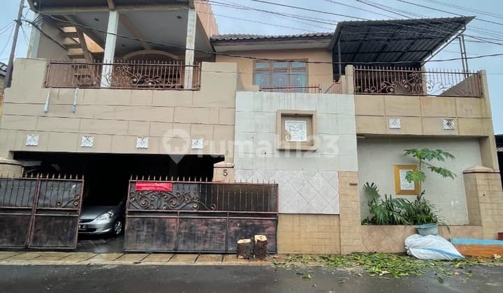 Dijual cepat rumah 2 lantai siap huni di cempaka baru kemayoran jakpus
