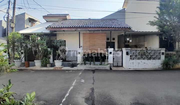 Rumah Hook Taman Ventura Indah 2 Beji Jalur Utama Dekat Akses Tol