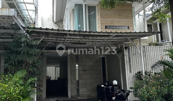 Rumah di Kawasan Elit One Gate System di Cargo Ag