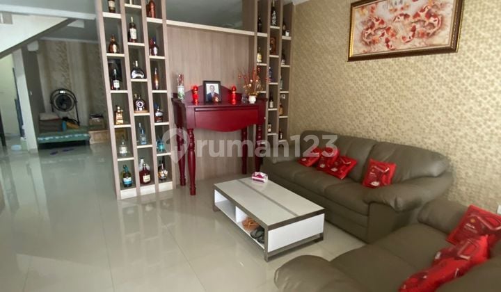 Dijual Rumah 2 Lt Furnished Bagus Dan Rapi di Cluster Modernland, Tangerang