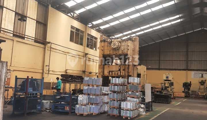 Dijual Pabrik Berlokasi Strategis di Jl Raya Curug, Kosambi, Karawang Timur