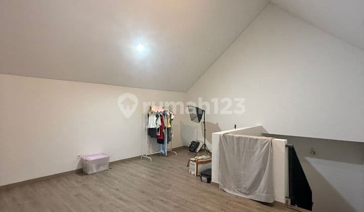 For Quick Sale: Newly Renovated 2.5 LT House in Wisteria, Metland