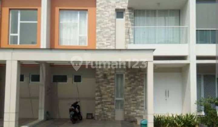 For Quick Sale: 2-Story House, Nice and Tidy in European Cluster, Sedayu City, Kelapa Gading, North Jakarta