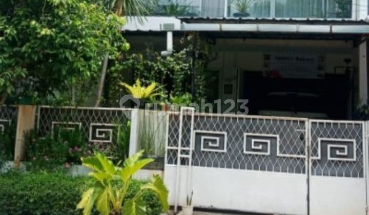 Rumah dua lantai di jual melalui lelang dan as is di Perum Bintaro jaya sektor 9 jalan rajawali .raya blok hd 5 no 11 pondok Pucung pondok aren Tangerang Banten .