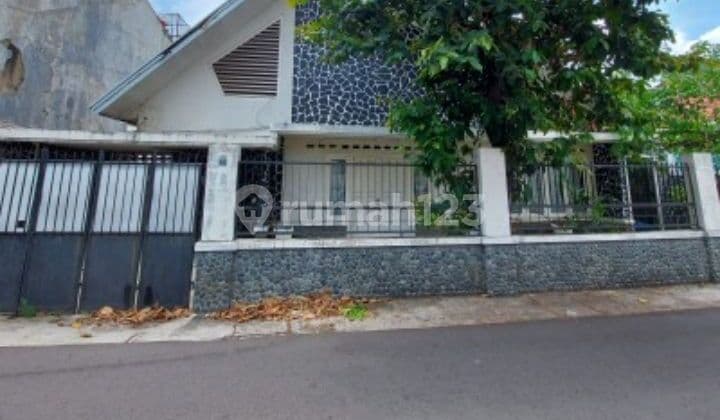 Rumah satu lantai di jual melalui lelang dan as is di Jalan petojo sabangan 1 no 34 RT 005 Kel Petojo selatan jakarta pusat DKI jakarta