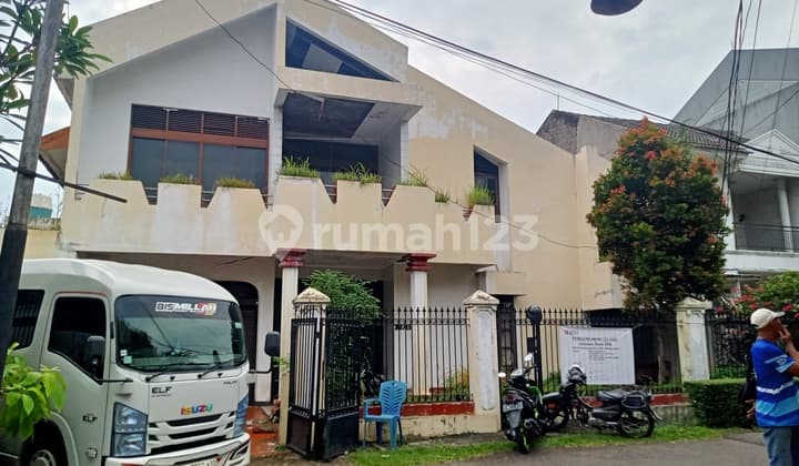 Rumah Dua Lantai Di Jual Melalui Lelang Dan As Is Di Jalan Merak Il Bintaro Jakarta Selatan