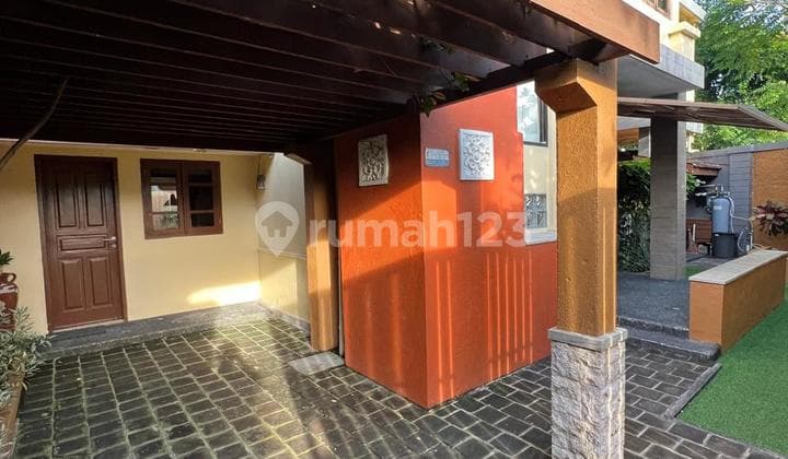 Villa Nyaman Siap Huni di Komplek Nusa Dua