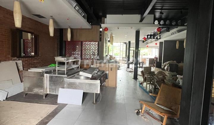 Gedung Ex Restoran di Jalan Uluwatu Jimbaran Kuta Selatan