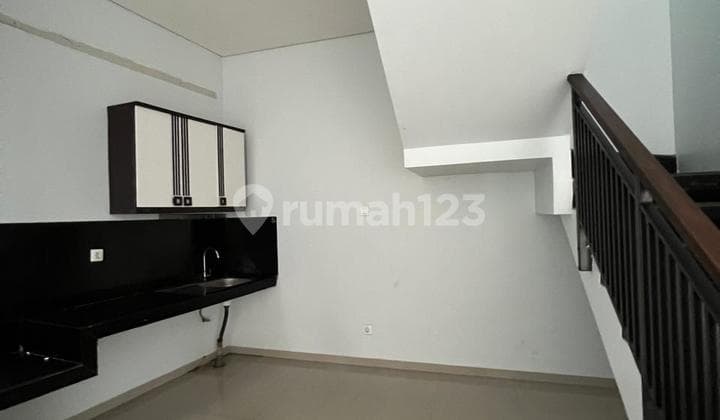 Dijual Cepat Rumah Bagus Cantik Terawat Siap Huni Lokasi Strategis Nego Sampai Jadi di Setra Glory Sayap Pasteur Bandung