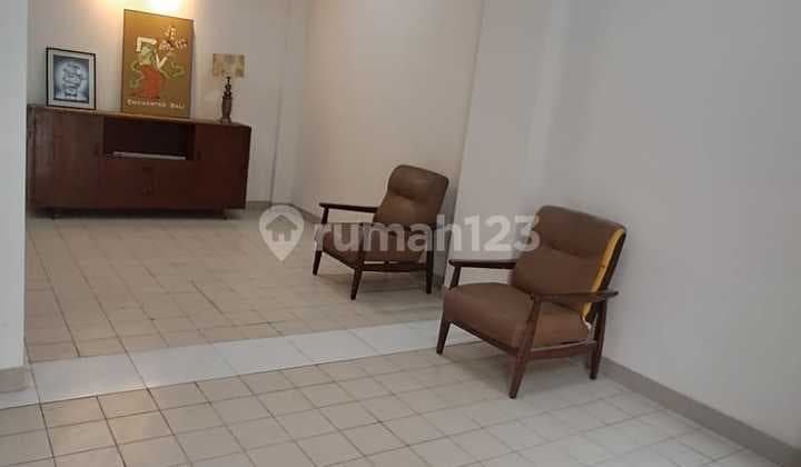 Disewakan Rumah Baru Renov Bagus Siap Huni Akses Jalan 2 Mobil Tengah Kota bisa Nego di Ciateul