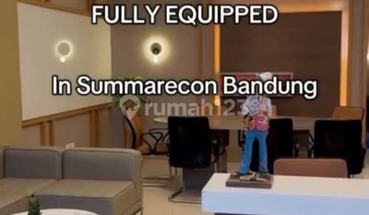 Sewa Ruko Cantik Lux Bagus Terawat Siap Huni Full Furnished Cocok untuk Kantro Bangunan 3 Lantai di Summarecon Bandung