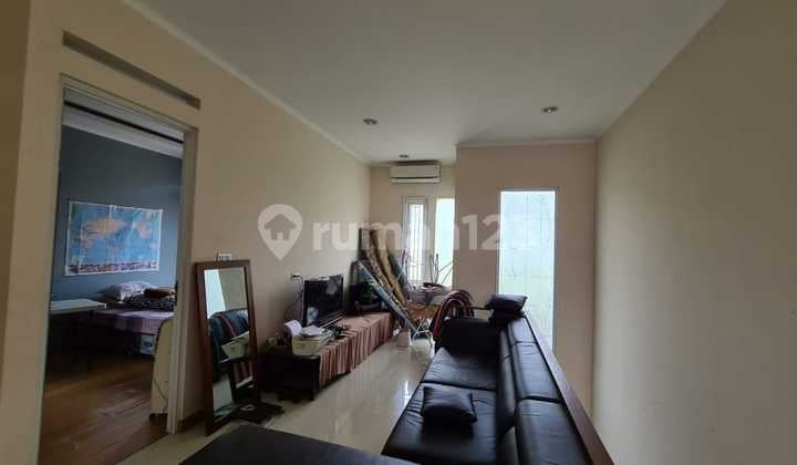 For Sale Well-Maintained Clean House Strategically Located Near Pasteur Toll, Maranatha Campus, D'Botanica Mall, Hermina Pasteur Hospital, Ready to Live In, Fully Furnished in Dakota Pasteur Cluster