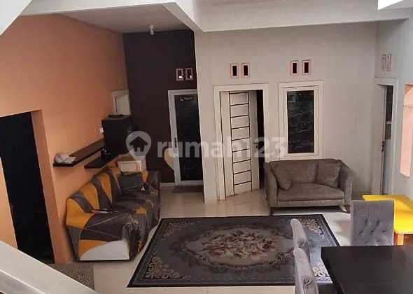 Dijual Rumah Bagus Cantik Terawat Kokoh Siap Huni Full Furnished Strategis Cocok untuk Rumah Tinggal Guest House Workshop Usaha di Lembang Bandung Utara