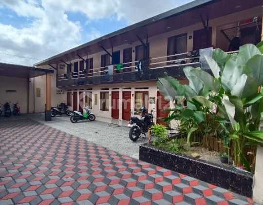 Dijual Kost Aktif Kondisi Selalu Penuh Luas Siap Huni Full Furnished di Mengger Belakang Batununggal