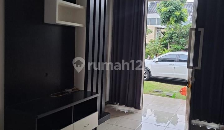 Disewakan Rumah Cantik Lux Bagus Terawat Siap Huni Semi Furnished bisa Nego di Tatar Candraresmi Kota Baru Parahyangan