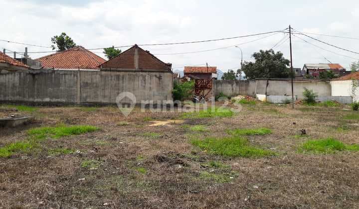 Dijual Tanah Luas Cocok untuk Gudang/Pabrik Siap Bangun Sudah di Benteng Jalan Sudah di Beton di Jalan Gandasoli Desa Cikambuy Katapang Kab Bandung