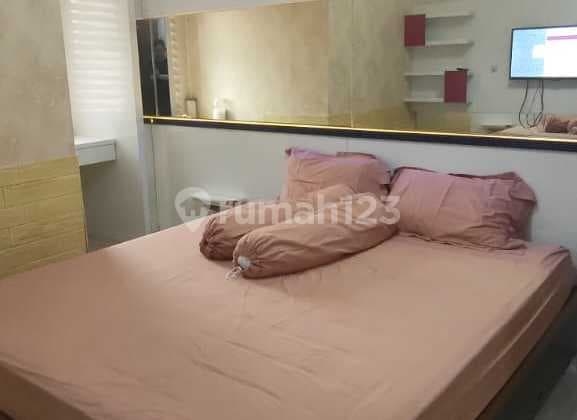 For Sale, Well-Maintained Ready-to-Occupy Full Furnished 2 BR Type on 18th Floor at Sudirman Suite Apartment