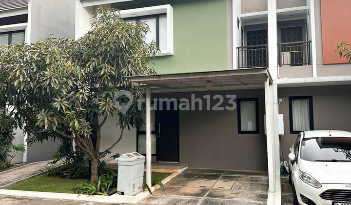 Dijual Butuh Uang Rumah Bagus Terawat Siap Huni Full Furnished Sebrang Danau Sebelah Brandgang Nego Sampai Jadi di Cluster Dayana Summarecon Bandung