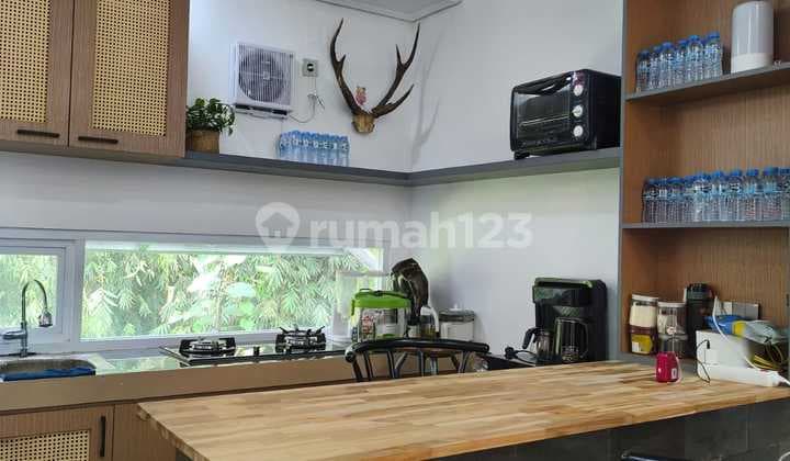 Dijual Rumah Cantik Terawat Full Furnished Siap Huni Dekat Polban Surya Sumantri dan Setiabudhi 15 mnt Pemkot Cimahi 10 mnt di Sariwangi