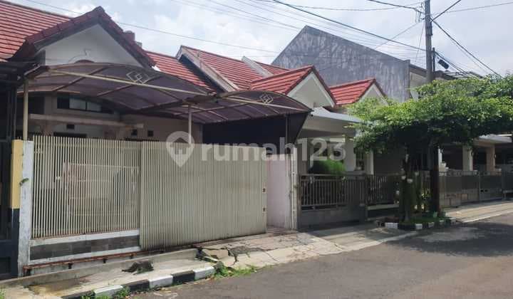 Jual Rumah Lelang Bagus Terawat Siap Huni Bangunan 1 Lantai di Jalan Setra Dago Timur Kelurahan Antapani Wetan Kota Bandung