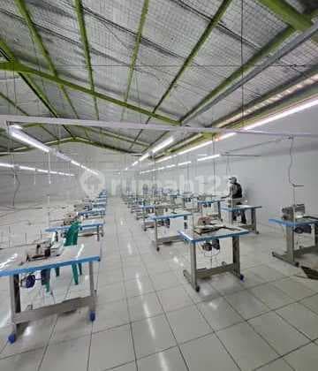 Dijual Gudang Bagus Terawat Luas Siap Pakai Cocok Untuk Gudang atau Konveksi Akses Jalan Truk Colt Diesel Engkel Box Plus Long Bus di Belakang Situ Ciburuy Padalarang Bandung Barat