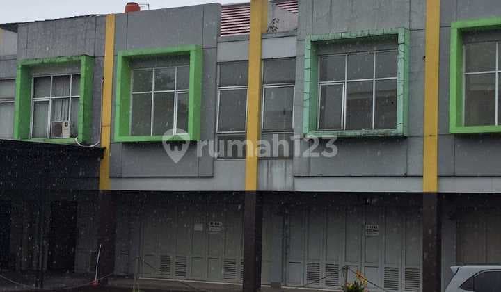Dijual 11 Ruko Baru Bagus Terawat Siap Huni 2 Lantai Area Ramai Cocok untuk Investasi Diskon Gedegedean Cepa Sebelum Kehabisan di Derwati Mas