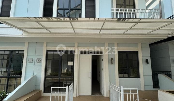 For Quick Sale: 3-Story House in Margonite Lavon 2 Cluster, Cikupa, Free AC.