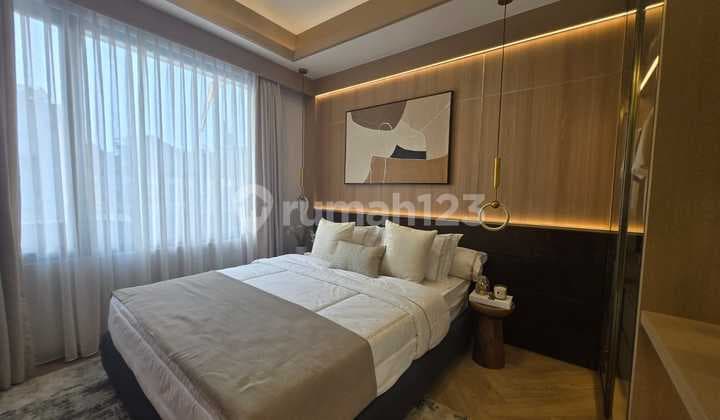 Dijual Rumah Di Talaga Bestari Dekat Toll 2 Lantai Rapi Siap Huni