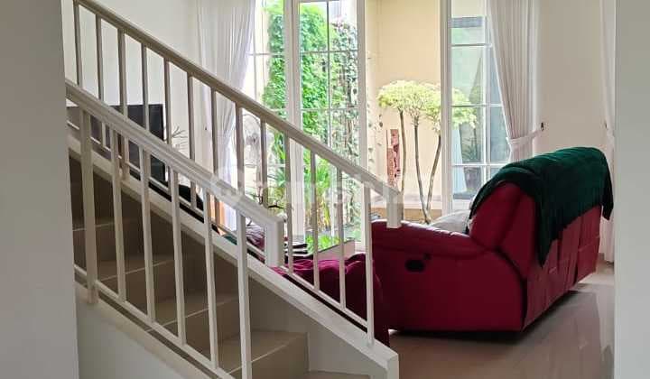 Disewakan Rumah Mewah 2 Lantai Furnished Suvarna Sari Daru Tangerang