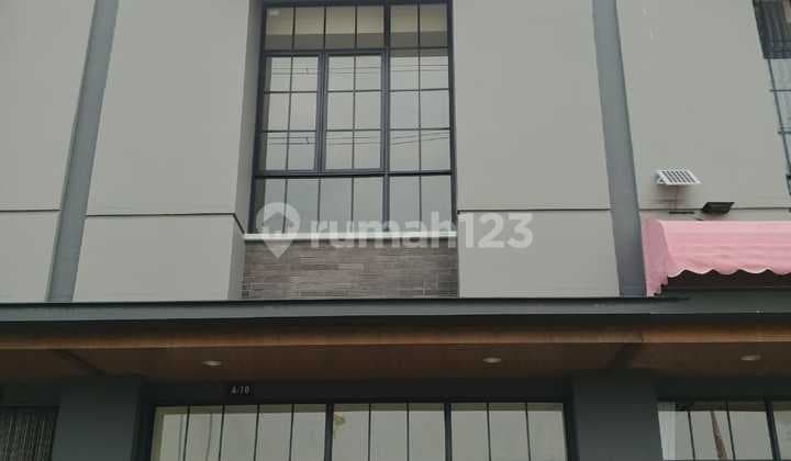 Disewakan Ruko Baru Siap Pakai Selangkah Pasar 8 Suvarna Sutera