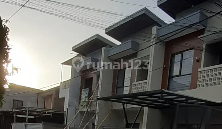 Rumah Modern dan Baru di Komplek Kiarasari Buahbatu Bandung Kota