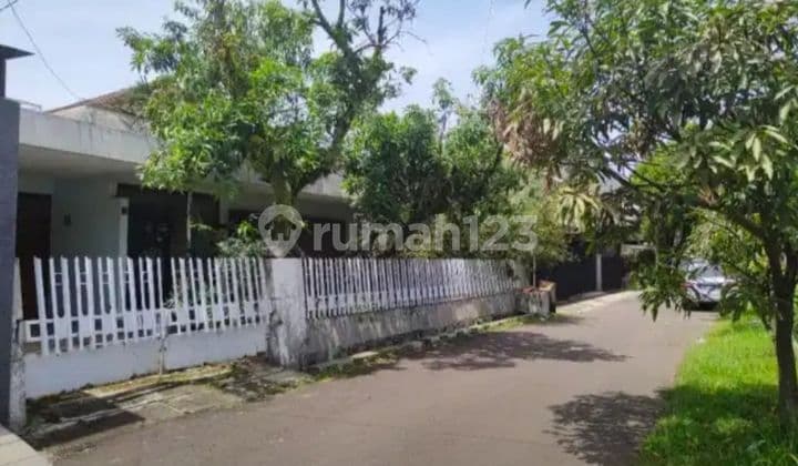 STRATEGIS dan Matang Tanah Kotak Di Turangga Buahbatu Bandung