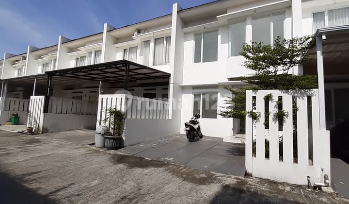 Rumah 1 Unit Lagi di Cluster Bojongsoang Buahbatu Dkt Podomoro