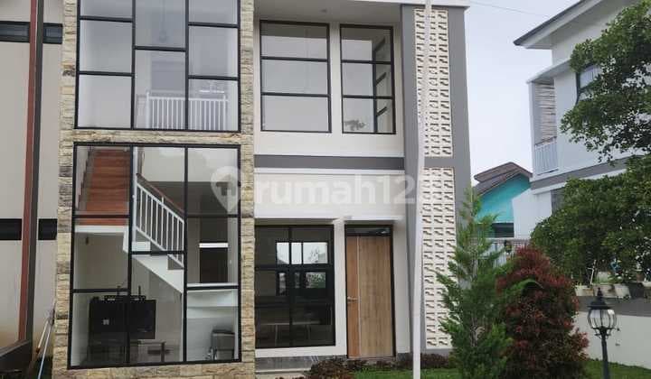 Rumah Baru Dan Udara Sejuk Di Lembang Dekat Alun-alun Kota