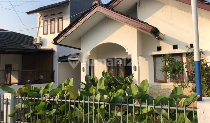 Affordable and Comfortable House in Antapani Bandung, Near Gasmin Field