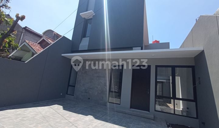 Minimalis Modern Dan Strategis Rumah Bagus Di Srimahi Kembar