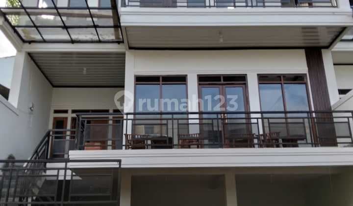 Rumah View di Cluster Padasuka Cicaheu Dkt Saung Angklung Ujo