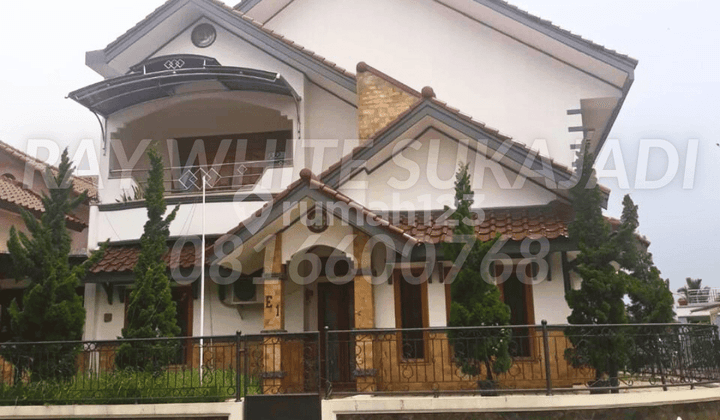 dan rumah di Dakota, sayap pasteur Bandung.