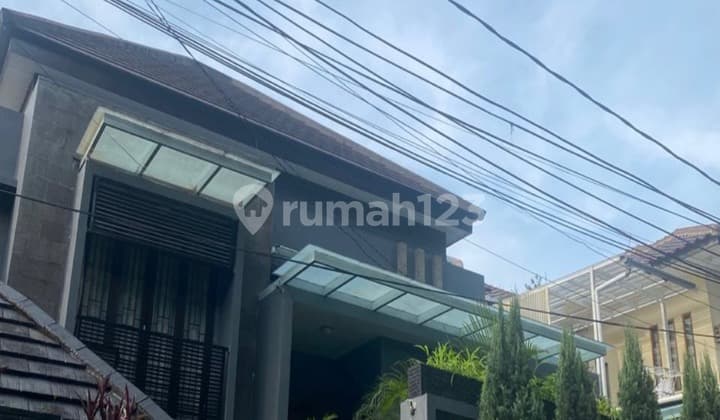 Rumah Cantik 2Lt Setiabudi Gerger Kalong SHM - Sertifikat Hak Milik di Gerger Kalong Permai Jl. Bukit Indah, Geger Kalong Rumah