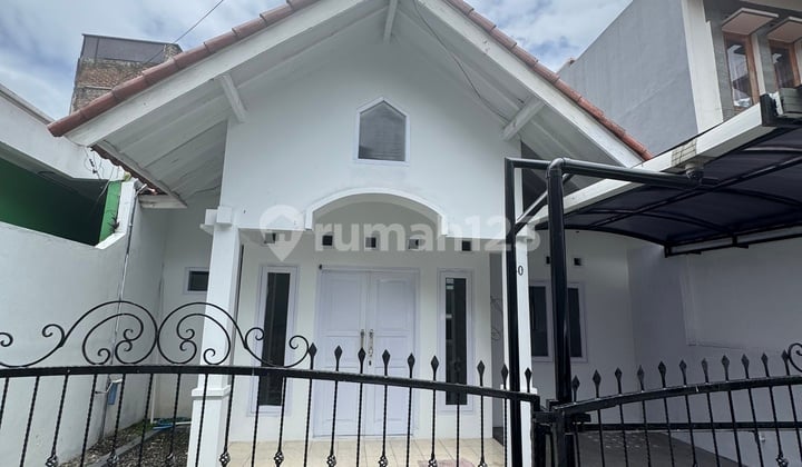 Dijual Rumah Cantik di Sariwangi Siap Huni Dibawah Harga Pasar