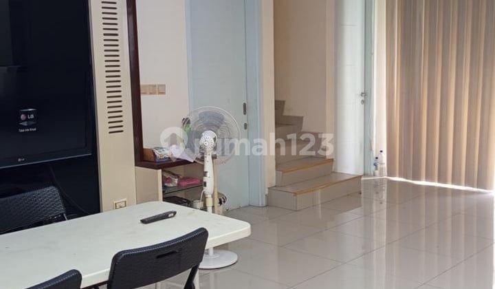 Jual Rumah 4 Kamar di Green Lake City Cluster America Latin di Banten