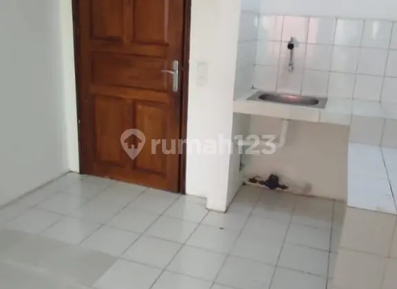 Cheap 2 BR Apartment for Rent in Taman Surya Kalideres, West Jakarta