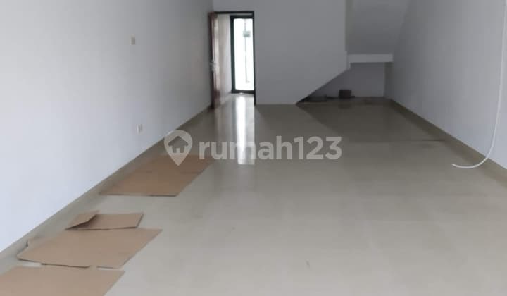 Sewa Ruko Strategis di Tomang – Jakarta Barat