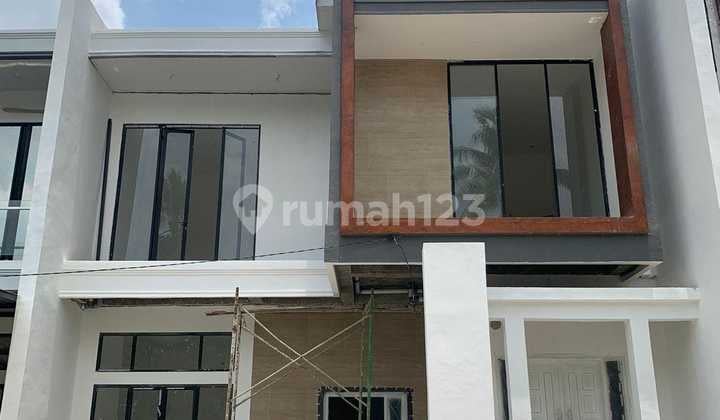 Hunian Cluster 2 Lantai Tengah Kota Dijual di Jl. Rambutan Pekanbaru