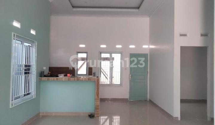 Ruko 3 Lantai Full Keramik Dijual di Jl. Harapan Raya Pekanbaru