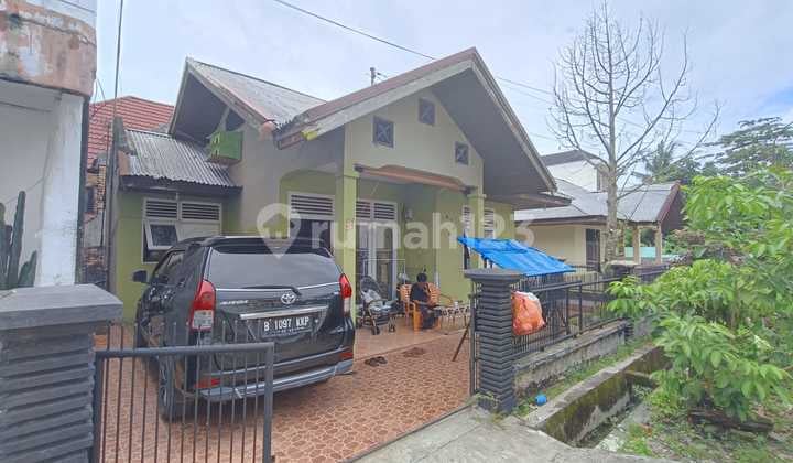 Ready-to-Occupy House for Sale on Melur Street, Panam, Pekanbaru