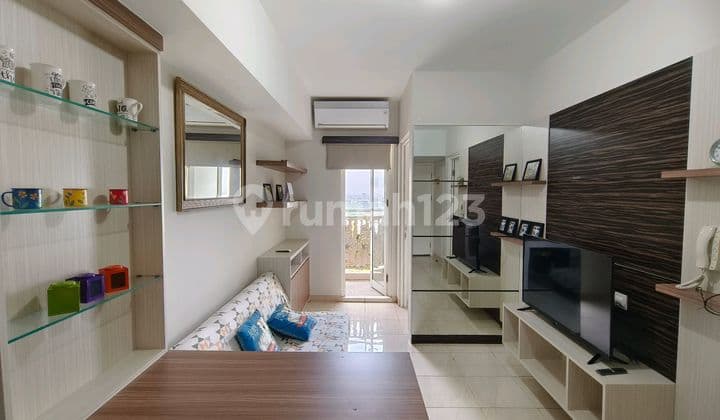 Rapi Furnished Tinggal Bawa Koper Masuk